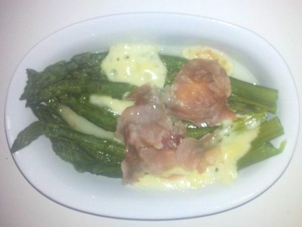 Asparagi gratinati