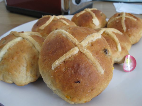 hot cross bun
