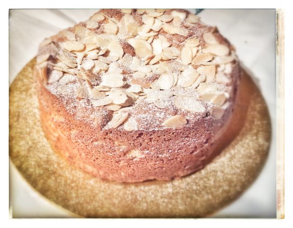 Torta mandorle ed arance